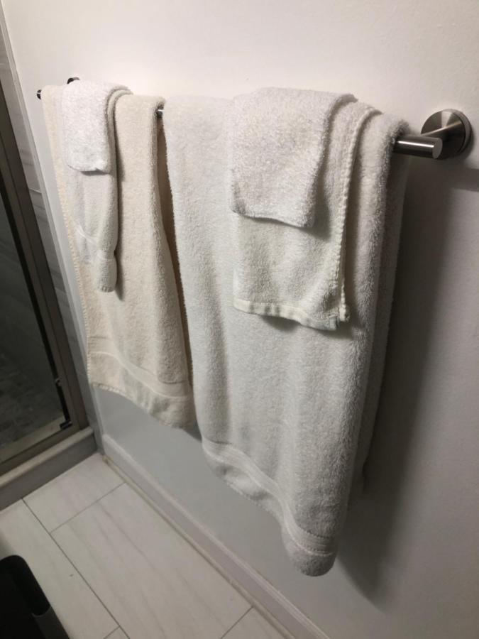 Private Room With Private Full Bathroom Chicago Eksteriør bilde